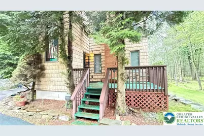 2143 Rosemont Drive, Coolbaugh Twp, PA 18466 - Photo 4