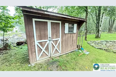 2143 Rosemont Drive, Coolbaugh Twp, PA 18466 - Photo 10