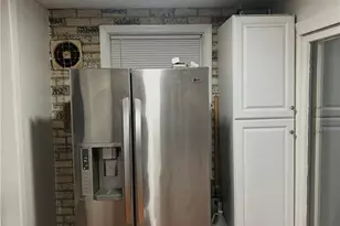 811 W Emaus Ave, Allentown City, PA 18103 - Photo 10