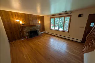 943 Moravia St, Bethlehem City, PA 18015 - Photo 2
