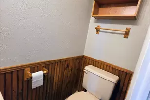 5657 Wood Ln, Allentown City, PA 18106 - Photo 10