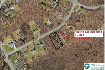 124 Ash Drive, Long Pond, PA 18334 - Photo 2