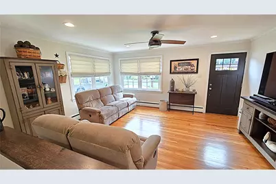 249 Ohio Avenue, Whitehall Township, PA 18052 - Photo 4