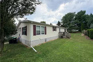 4442 Grey Wolf Ln, South Whitehall Township, PA 18069 - Photo 1