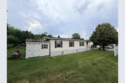 4442 Grey Wolf Lane, South Whitehall Township, PA 18069 - Photo 4