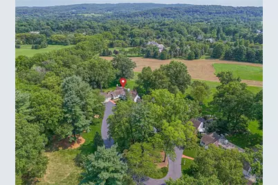 1596 Weyhill Circle, Lower Saucon Township, PA 18015 - Photo 6