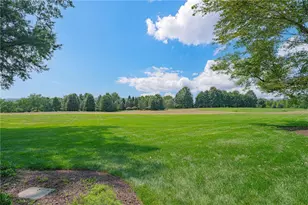 1596 Weyhill Cir, Lower Saucon Township, PA 18015 - Photo 98