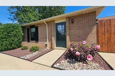 2870 Springhaven Place, Lower Macungie Township, PA 18062 - Photo 2