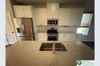 4946 Brookside Court, Upper Saucon Township, PA 18036 - Photo 8