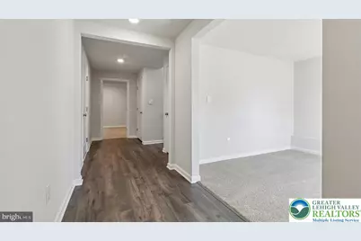 124 Winding Road, Forks, PA 18040 - Photo 2