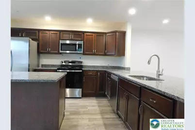 1549 Burkhardt Street #C, Hellertown Boro, PA 18055 - Photo 4