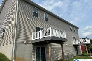 512 Penn St, Bath, PA 18014 - Photo 2