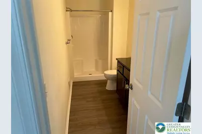 512 Penn Street #2, Bath, PA 18014 - Photo 10