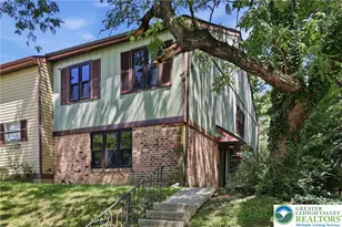 1701 Saratoga Ct, Allentown City, PA 18104 - Photo 2