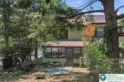 1701 Saratoga Court, Allentown City, PA 18104 - Photo 6