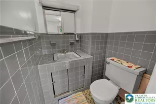 2404 South St, Allentown City, PA 18104 - Photo 34