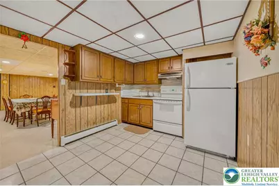 2404 South Street, Allentown City, PA 18104 - Photo 50