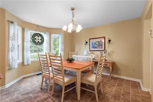 4006 Crest View Dr, Hamilton Twp, PA 18360 - Photo 16