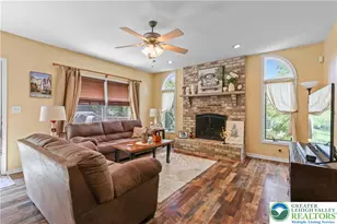 4006 Crest View Dr, Hamilton Twp, PA 18360 - Photo 8