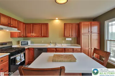8130 Heritage Drive, Alburtis Boro, PA 18011 - Photo 14