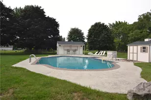 634 Gladys Dr, Bushkill Twp, PA 18064 - Photo 48