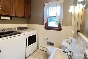 634 Gladys Dr, Bushkill Twp, PA 18064 - Photo 22