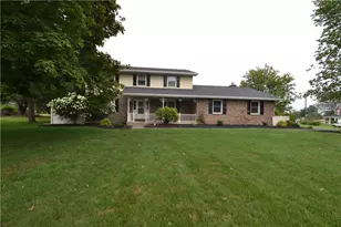 634 Gladys Dr, Bushkill Twp, PA 18064 - Photo 6