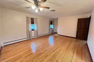 634 Gladys Dr, Bushkill Twp, PA 18064 - Photo 18