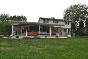 634 Gladys Dr, Bushkill Twp, PA 18064 - Photo 14