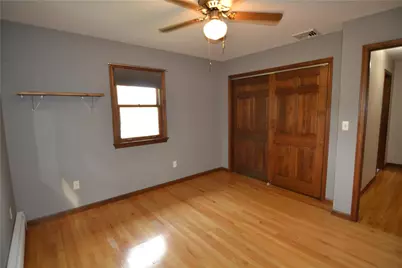 634 Gladys Drive, Bushkill Twp, PA 18064 - Photo 16