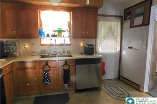 515 Maple St, Pottsville, PA 17901 - Photo 36