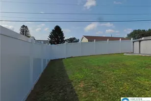 515 Maple St, Pottsville, PA 17901 - Photo 16