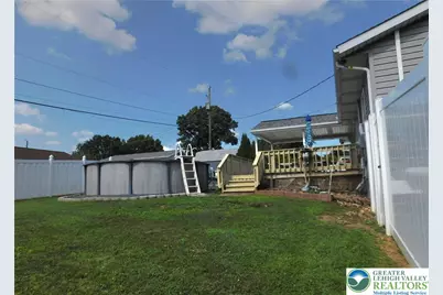 515 Maple Street, Pottsville, PA 17901 - Photo 12