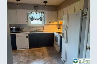 318 Penn Street, Topton Boro, PA 19562 - Photo 6