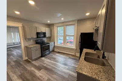 140 S 14th Street #1, Allentown City, PA 18102 - Photo 2