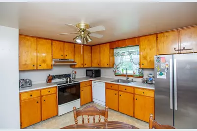 125 E Dark Hollow Road, Tinicum Twp, PA 18947 - Photo 34