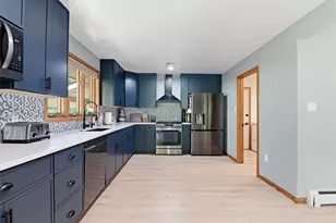610 Wood St, Emmaus Boro, PA 18049 - Photo 18