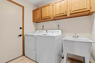 610 Wood St, Emmaus Boro, PA 18049 - Photo 22