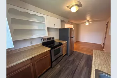 831 N 20th Street #A, Allentown City, PA 18104 - Photo 6
