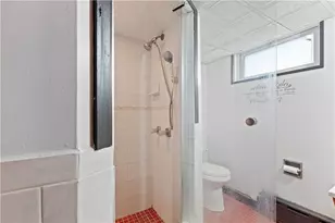 1227 N 19th St, Allentown City, PA 18104 - Photo 34