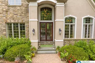 2690 Imperial Crest Ln, Lower Saucon Township, PA 18055 - Photo 4