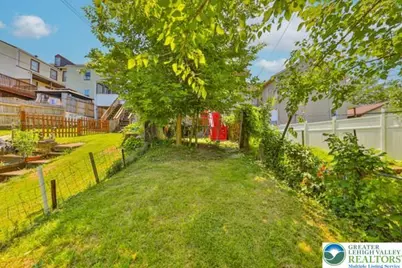 633 W Wilkes Barre Street, Easton, PA 18042 - Photo 28