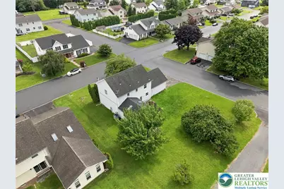 302 Delaware Avenue, Wind Gap Boro, PA 18091 - Photo 6
