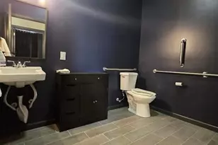 49 N Delaware Dr, Easton, PA 18042 - Photo 12