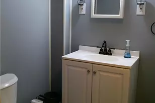 835 E Montgomery St, Allentown City, PA 18103 - Photo 20