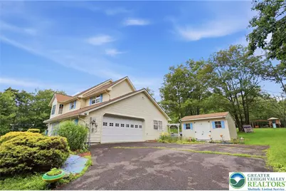 222 Martha Lane, Tunkhannock Twp, PA 18610 - Photo 32