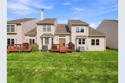 324 Surrey Place #324, Macungie Boro, PA 18062 - Photo 8