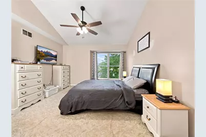 324 Surrey Place #324, Macungie Boro, PA 18062 - Photo 32
