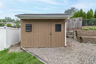 1437 Pearl St, Salisbury Township, PA 18103 - Photo 26