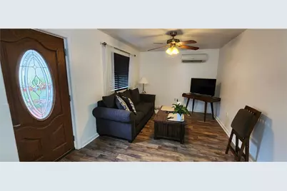 209 Oak, Nazareth Boro, PA 18064 - Photo 8